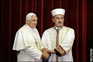 Pope in turkey.jpg